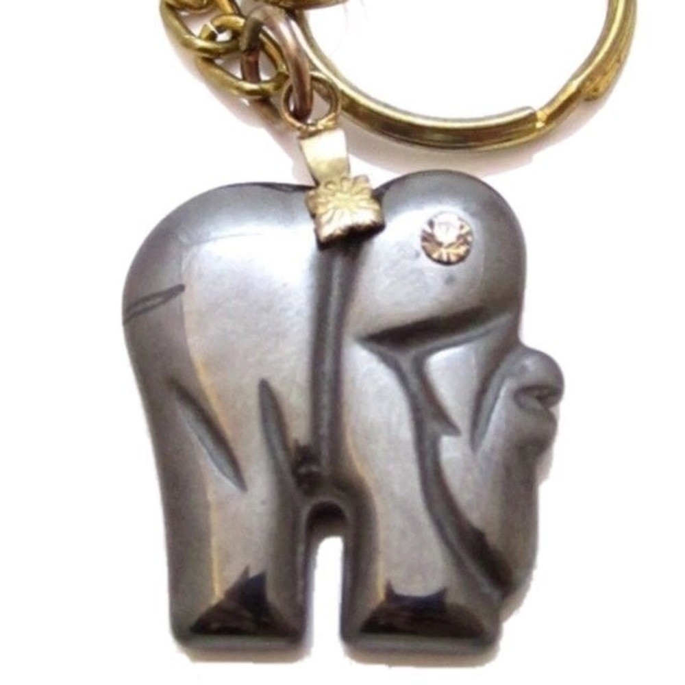 Hematite Gem Elephant‎ Love Key Chain